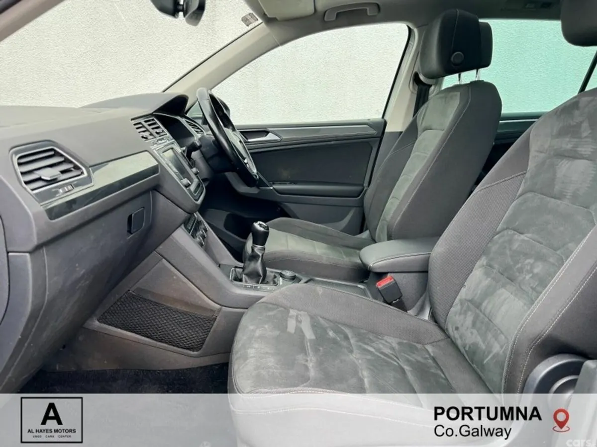 Volkswagen Tiguan SUV, Diesel, 2016, Silver