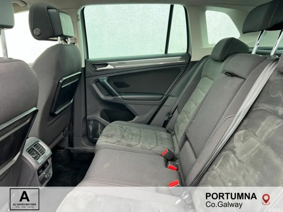 Volkswagen Tiguan SUV, Diesel, 2016, Silver