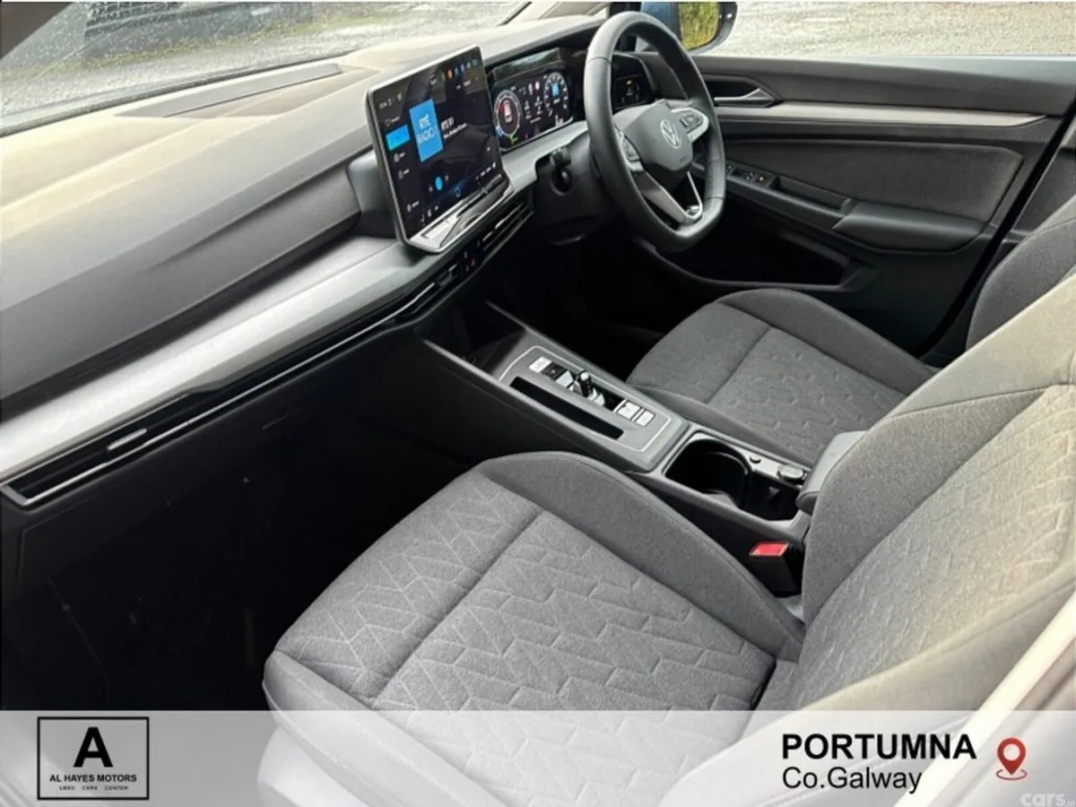 Volkswagen Golf Hatchback, Petrol, 2025, Blue
