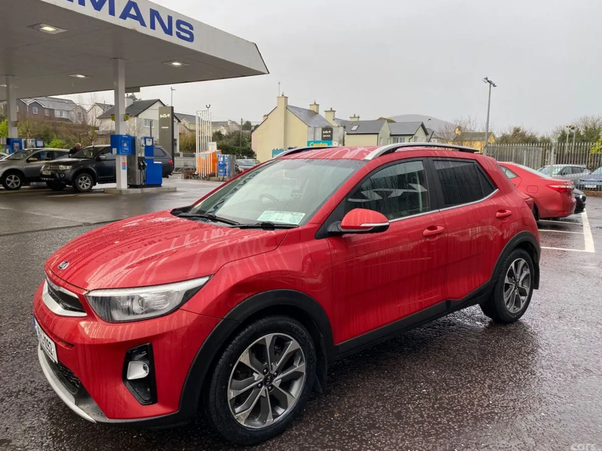Kia Stonic Estate/Jeep, Diesel, 2018, Red