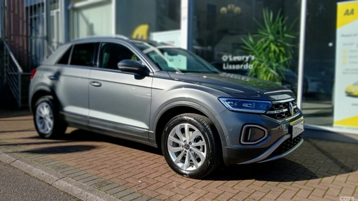 Volkswagen T-Roc SUV, Diesel, 2023, Grey