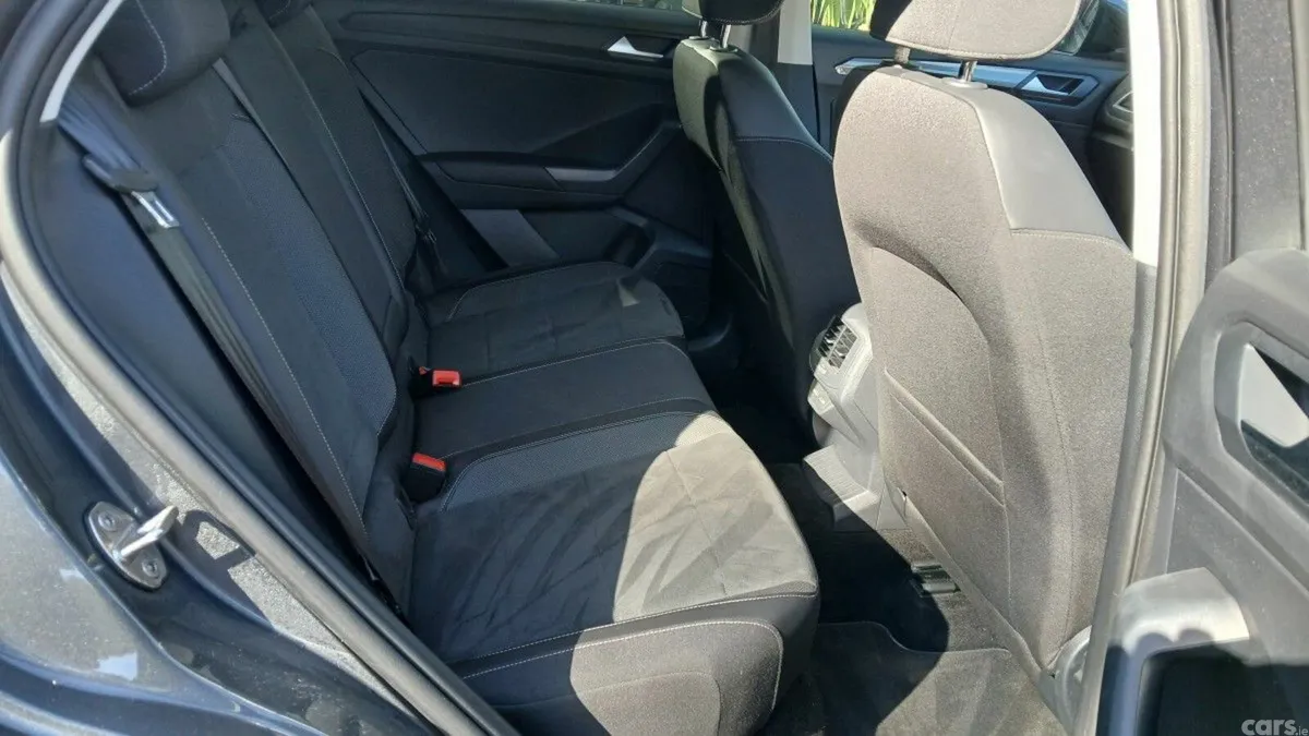 Volkswagen T-Roc SUV, Diesel, 2023, Grey