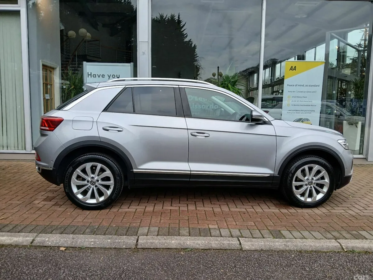Volkswagen T-Roc SUV, Petrol, 2022, Silver