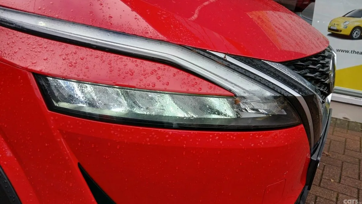 Nissan Qashqai SUV, Petrol, 2021, Red