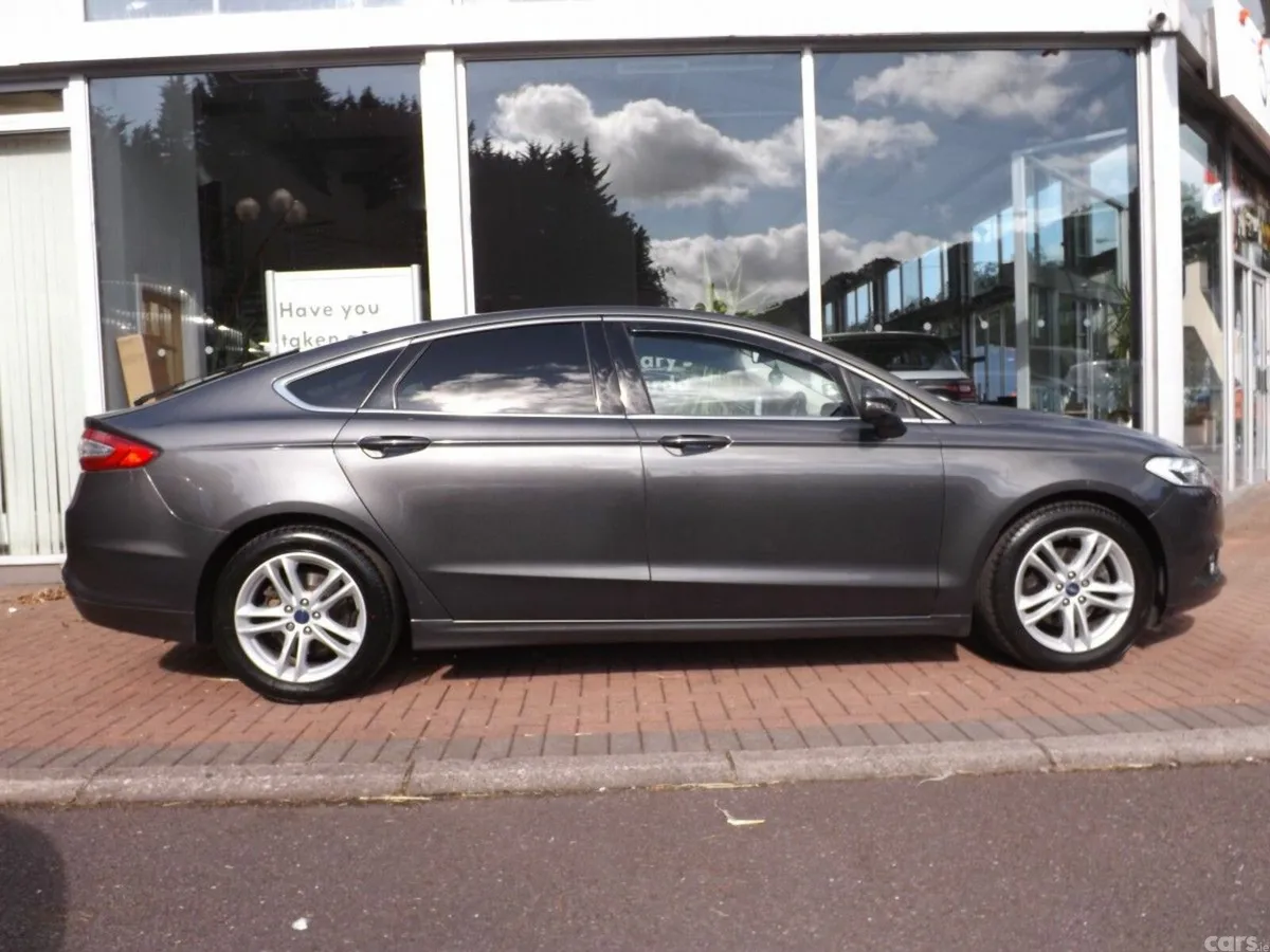 Ford Mondeo Hatchback, Diesel, 2018, Grey