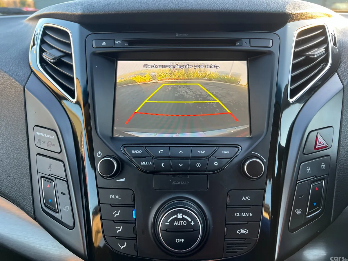 Hyundai i40 Estate, Diesel, 2016, Silver