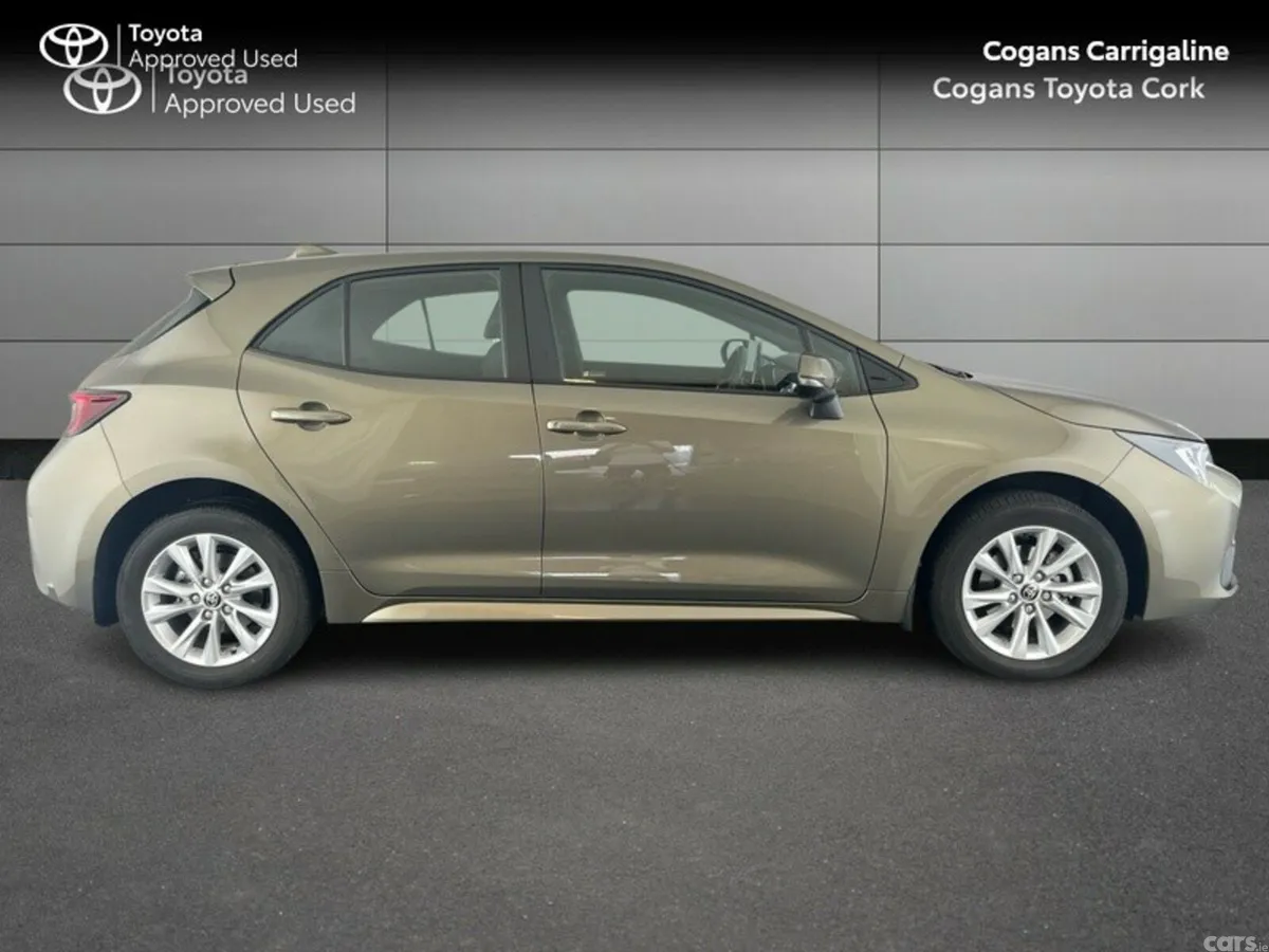 Toyota Corolla Hatchback, Petrol Hybrid, 2024, Bronze