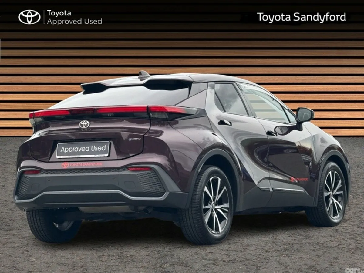 Toyota C-HR SUV, Petrol Hybrid, 2024, Purple