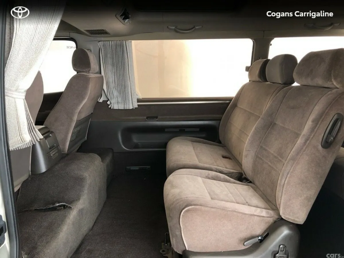 Toyota HiAce MPV, Diesel, 1998, Silver