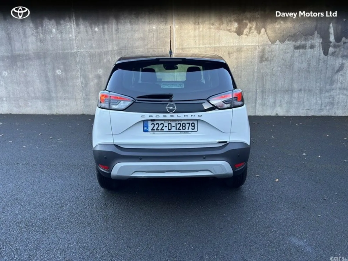 Opel Crossland MPV, Petrol, 2022, White
