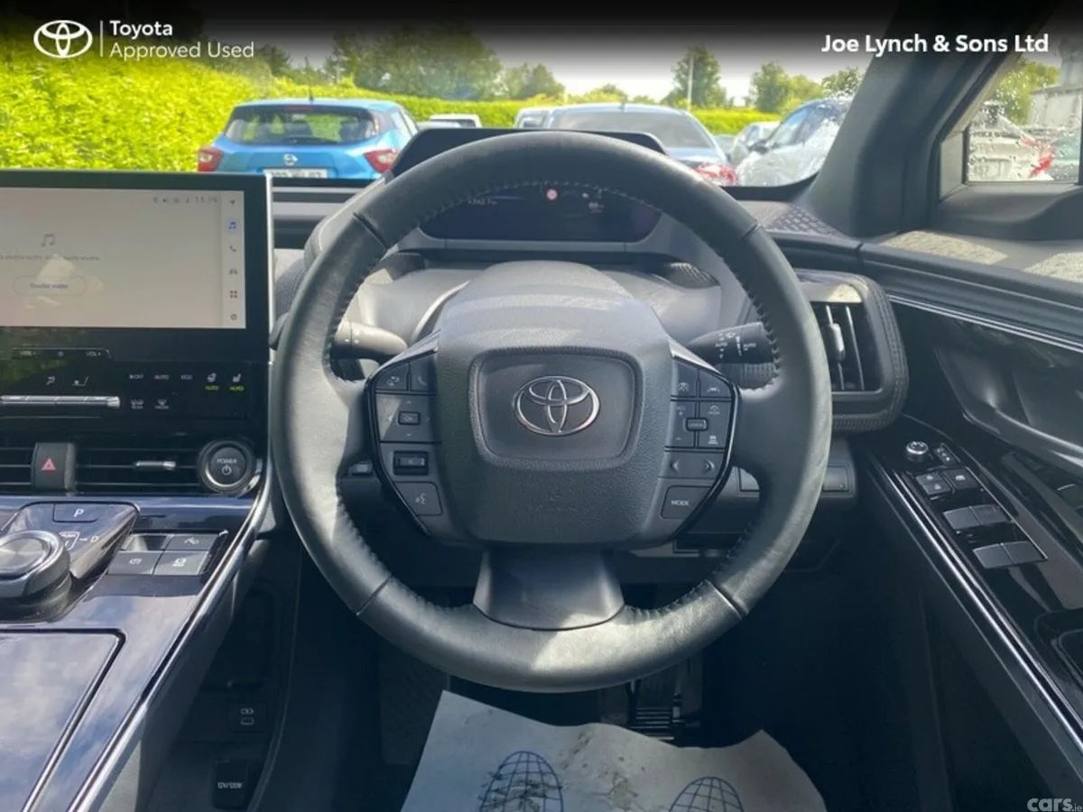 Toyota bZ4X Estate, Electric, 2024, Silver