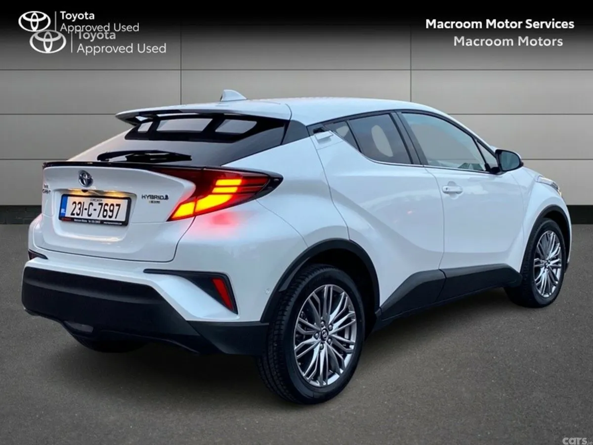 Toyota C-HR SUV, Petrol Hybrid, 2023, White