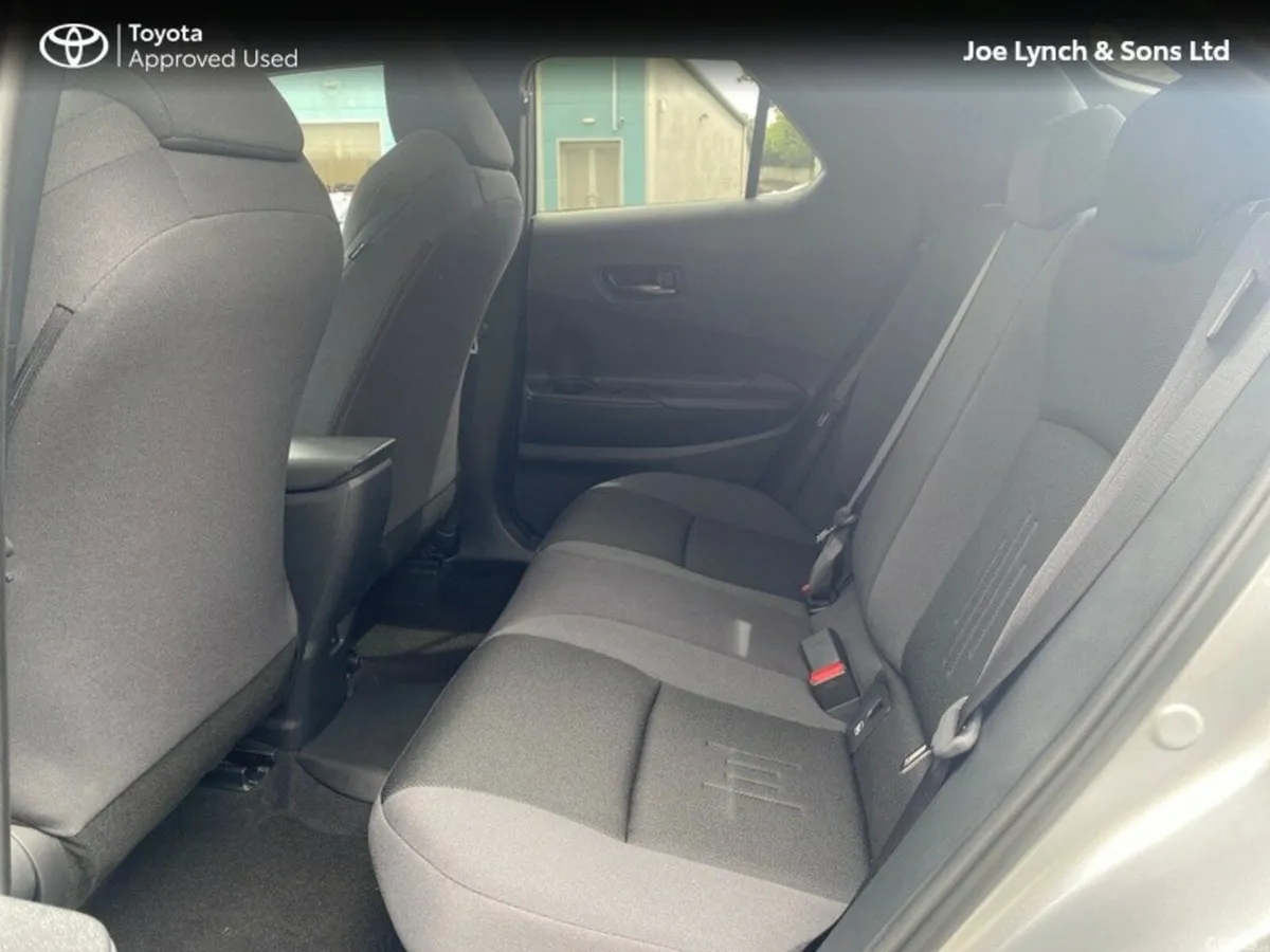 Toyota C-HR Hatchback, Petrol Plug-in Hybrid, 2024, Silver