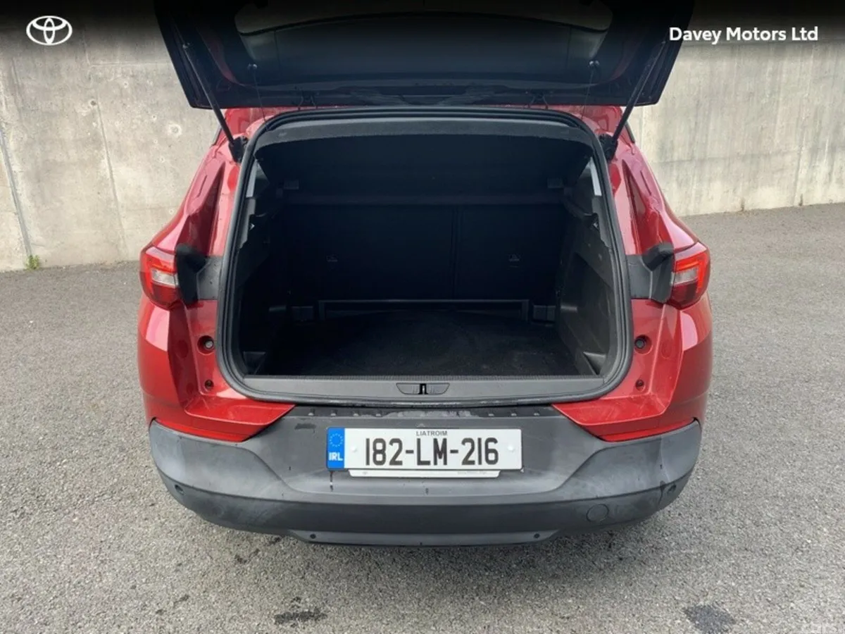 Vauxhall Grandland X Hatchback, Diesel, 2018, Red