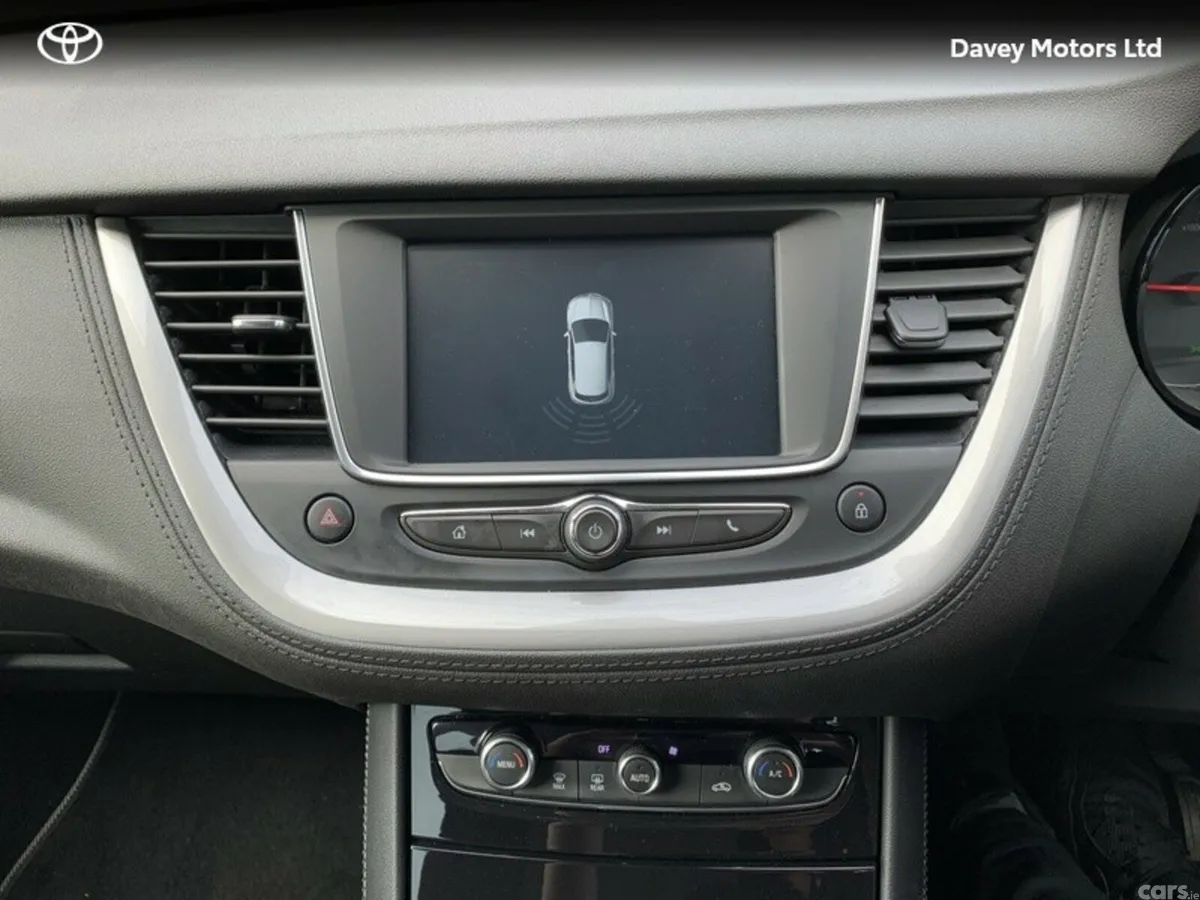 Vauxhall Grandland X Hatchback, Diesel, 2018, Red