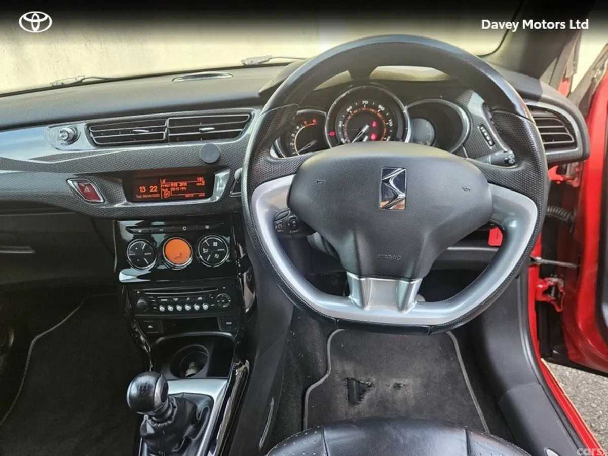 Citroen DS 3 Hatchback, Diesel, 2014, Red