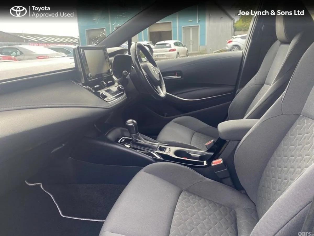 Toyota Corolla Hatchback, Petrol Hybrid, 2021, Blue