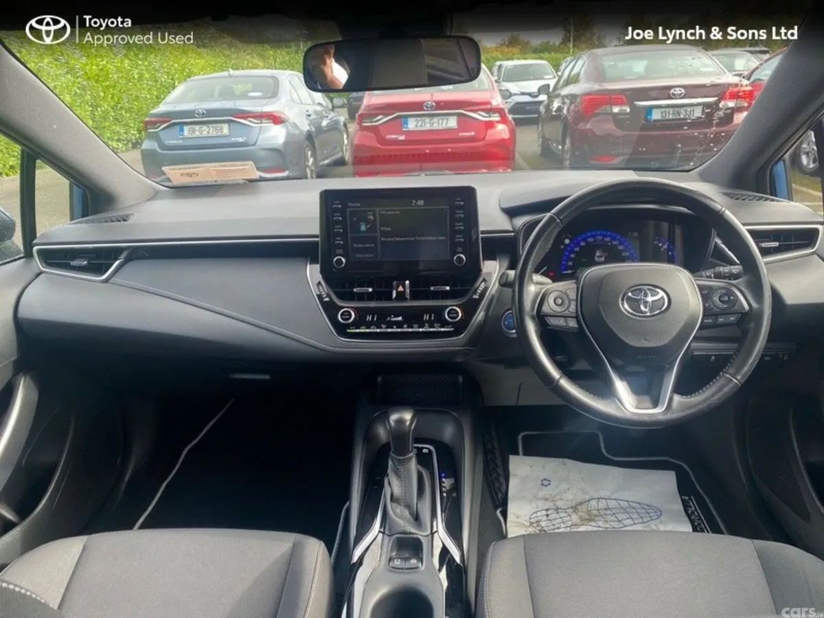 Toyota Corolla Hatchback, Petrol Hybrid, 2021, Blue