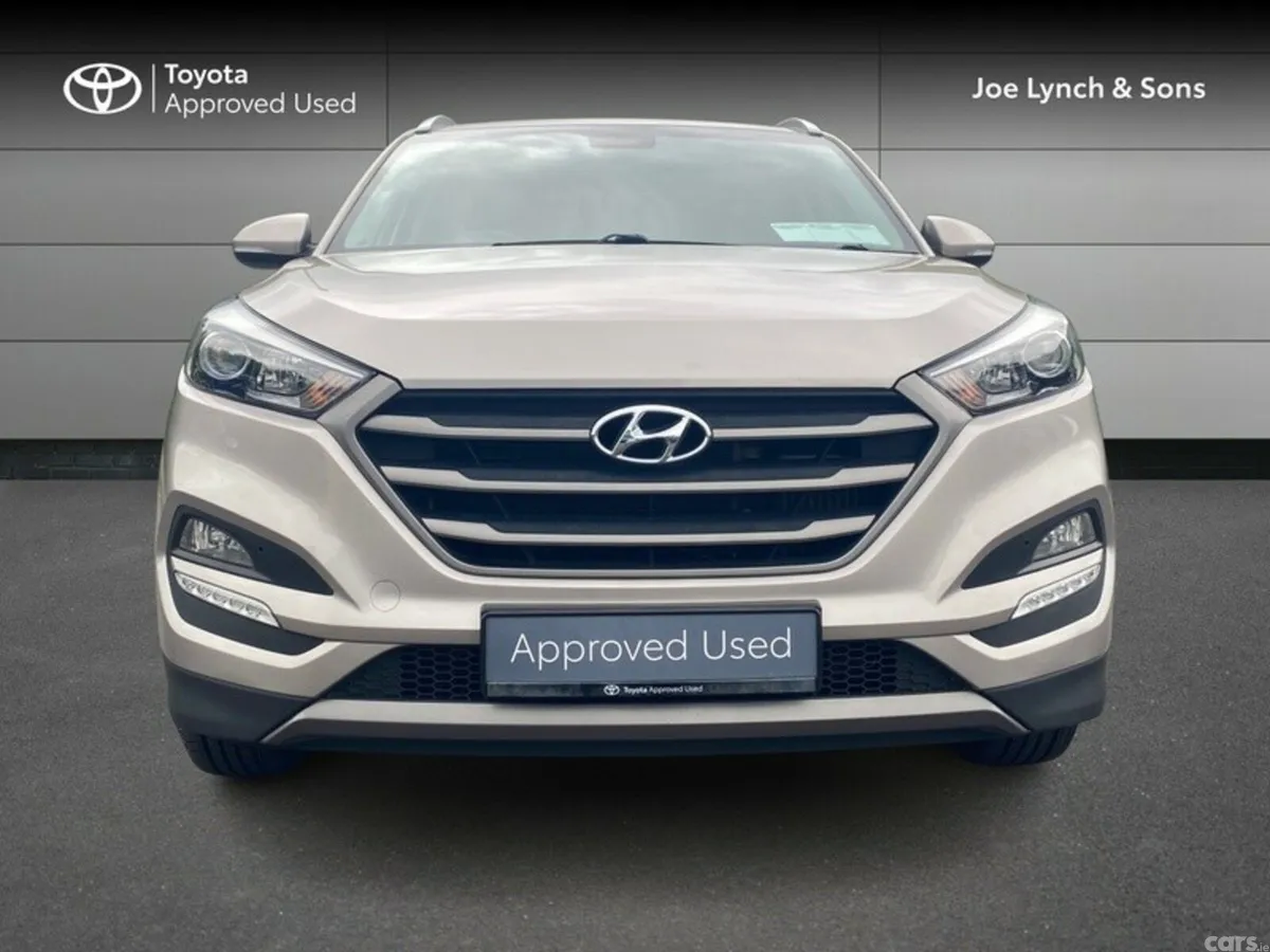 Hyundai Tucson MPV, Diesel, 2016, White