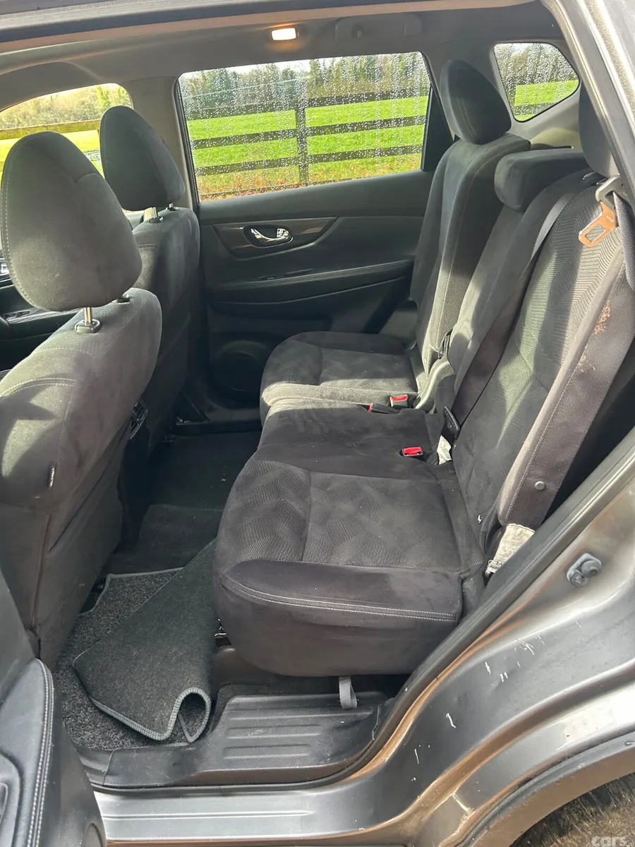 Nissan X-Trail SUV, Diesel, 2015, Grey