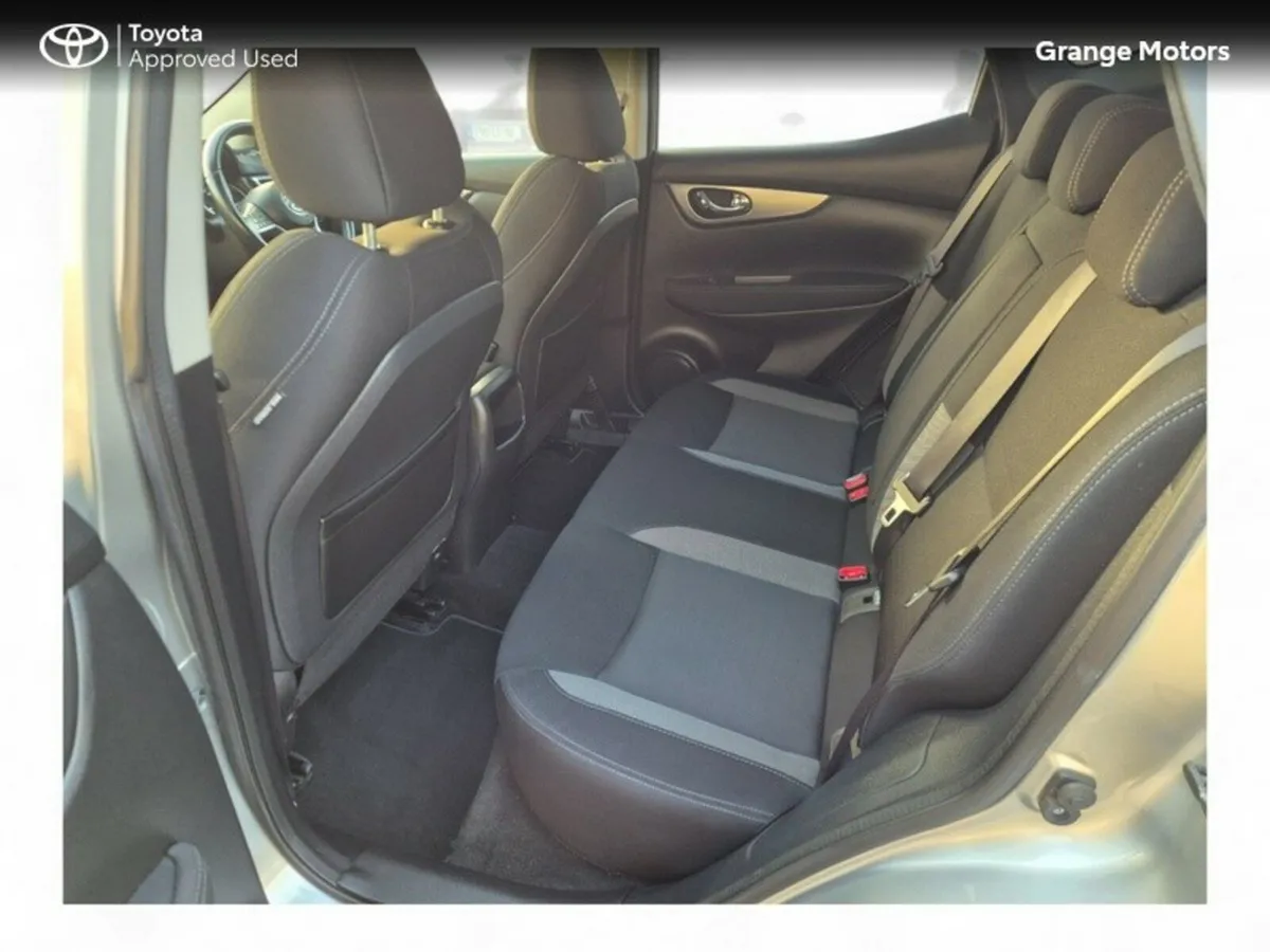 Nissan Qashqai MPV, Petrol, 2019, Grey