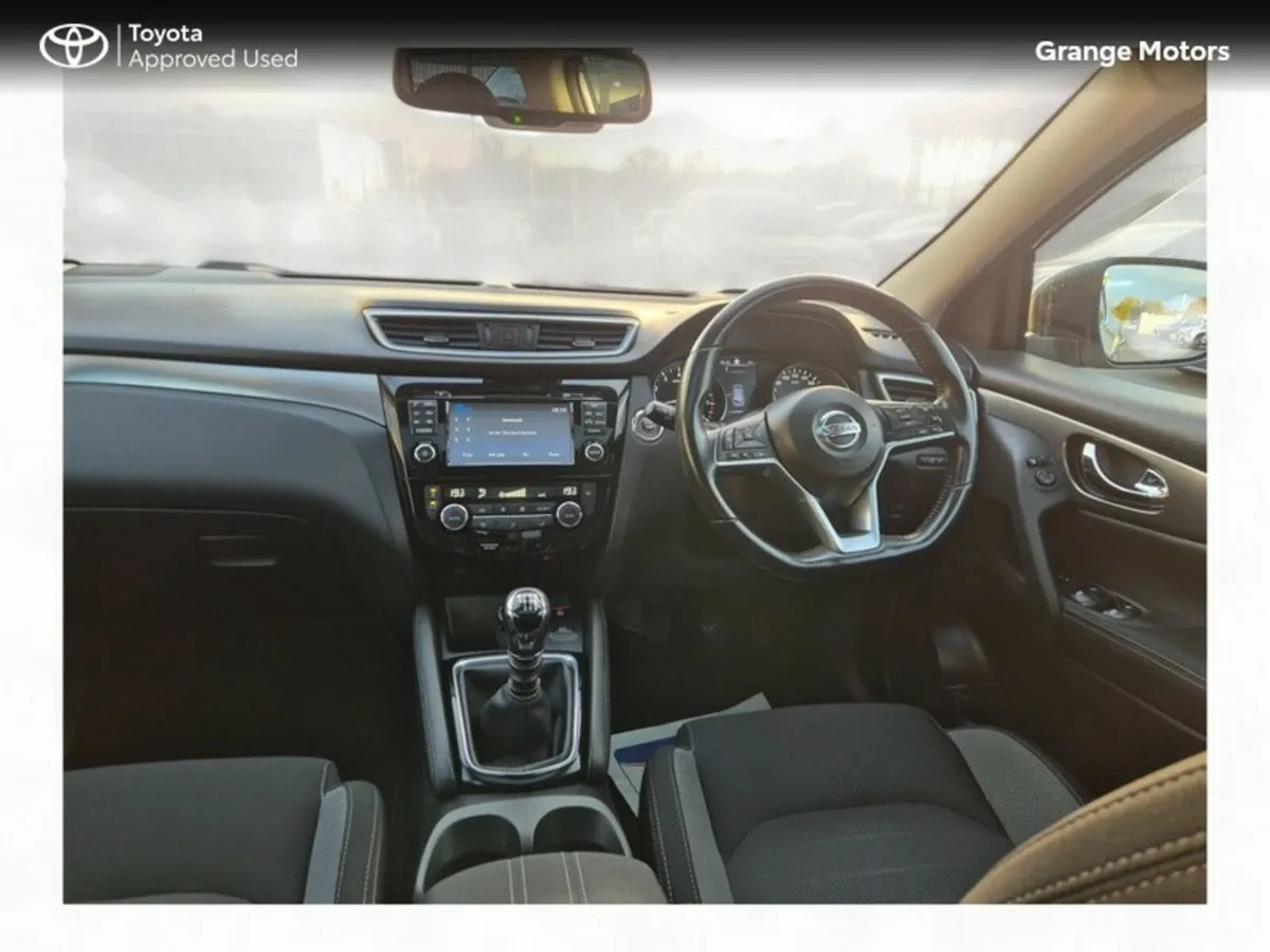 Nissan Qashqai MPV, Petrol, 2019, Grey
