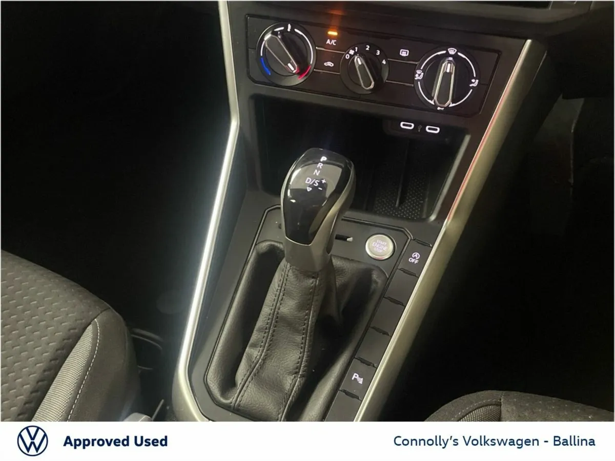 Volkswagen Taigo SUV, Petrol, 2025, Grey