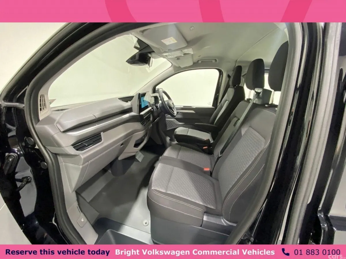 Volkswagen Caravelle MPV, Diesel, 2026, Black