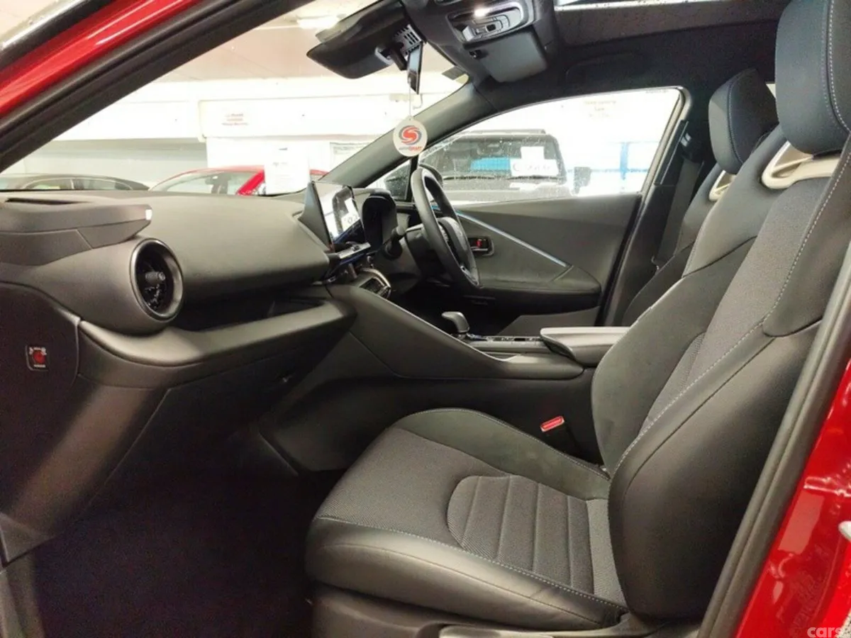 Toyota C-HR SUV, Petrol Hybrid, 2025, Red