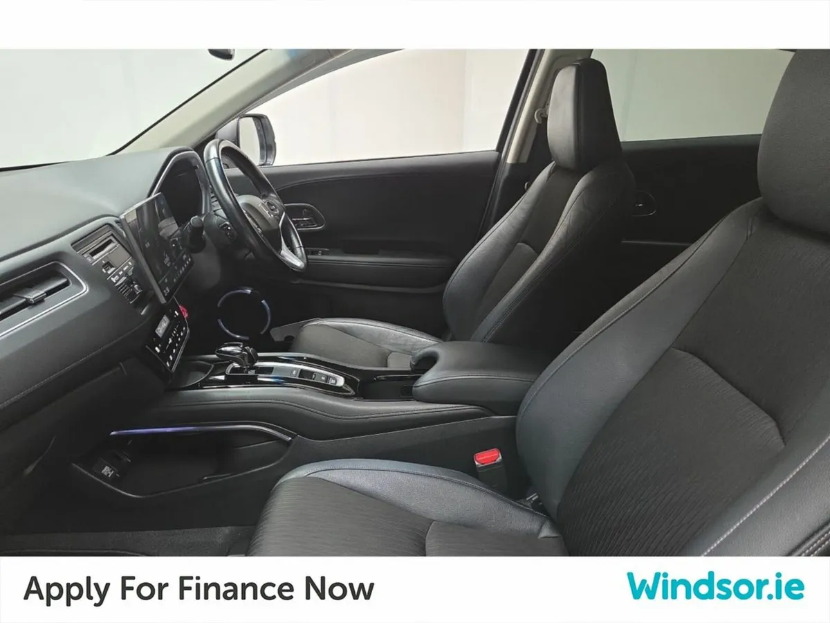 Honda Vezel Estate, Petrol Hybrid, 2019, White