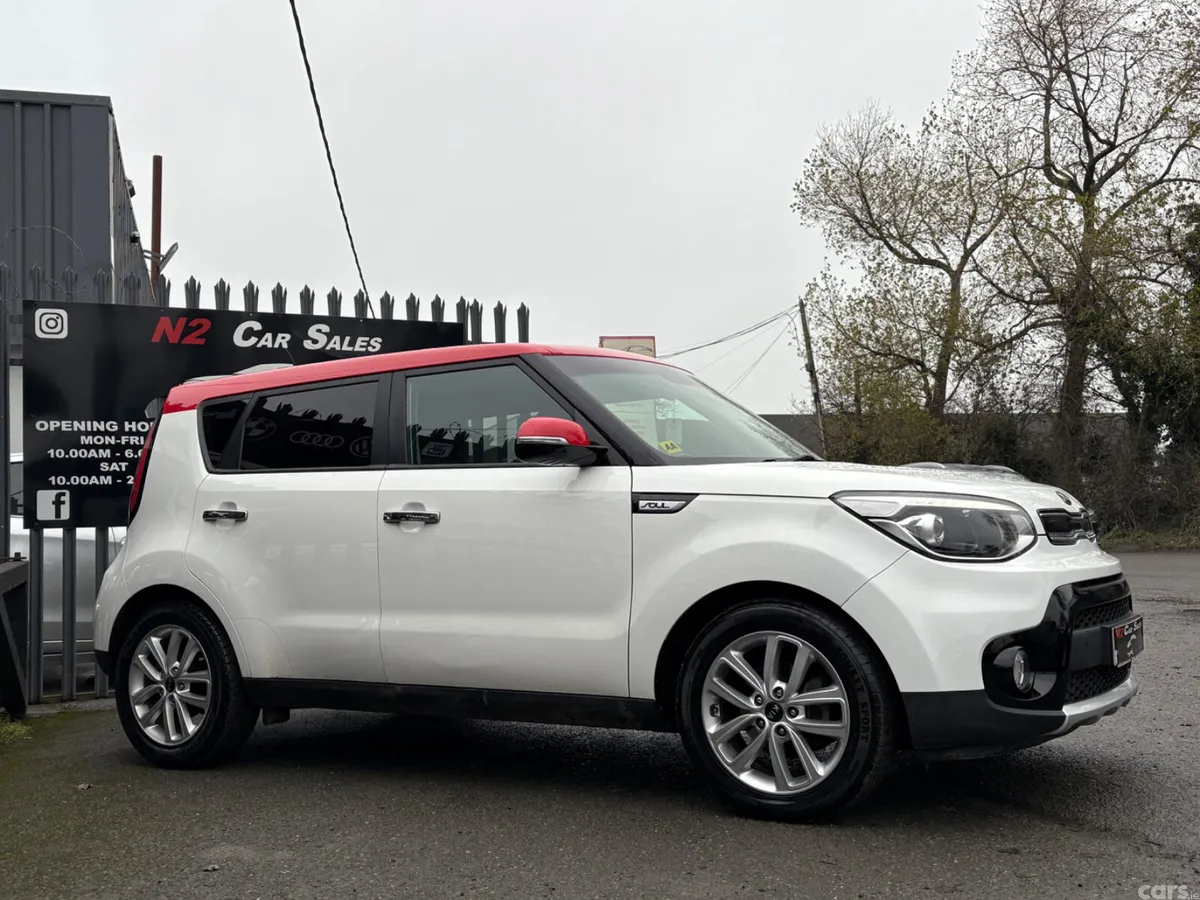 Kia Soul Hatchback, Diesel, 2018, White