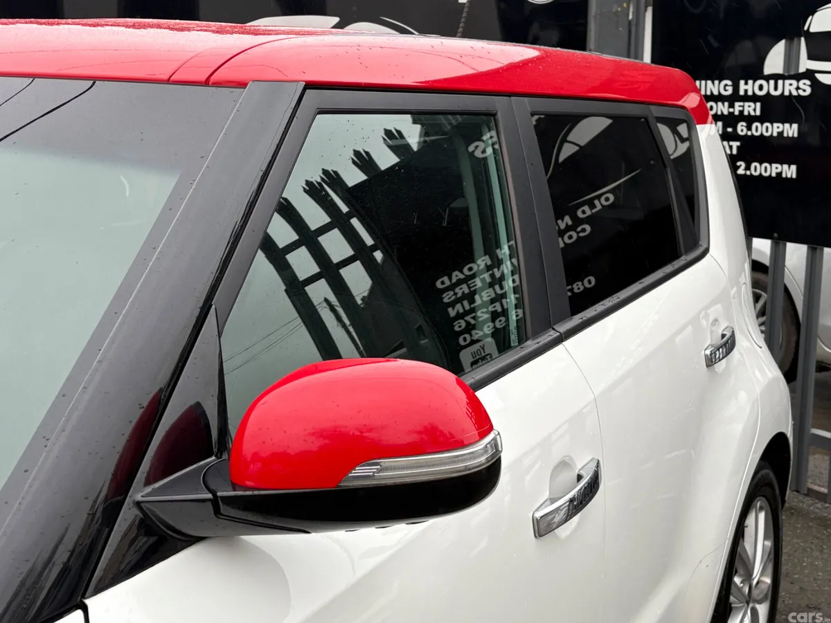 Kia Soul Hatchback, Diesel, 2018, White