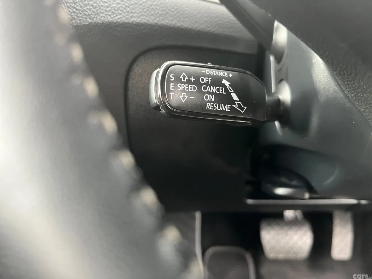 Skoda Superb Saloon, Diesel, 2023, Blue