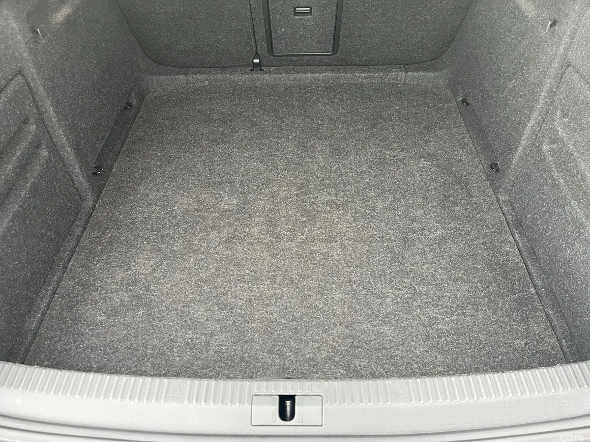 Skoda Superb Saloon, Diesel, 2023, Blue