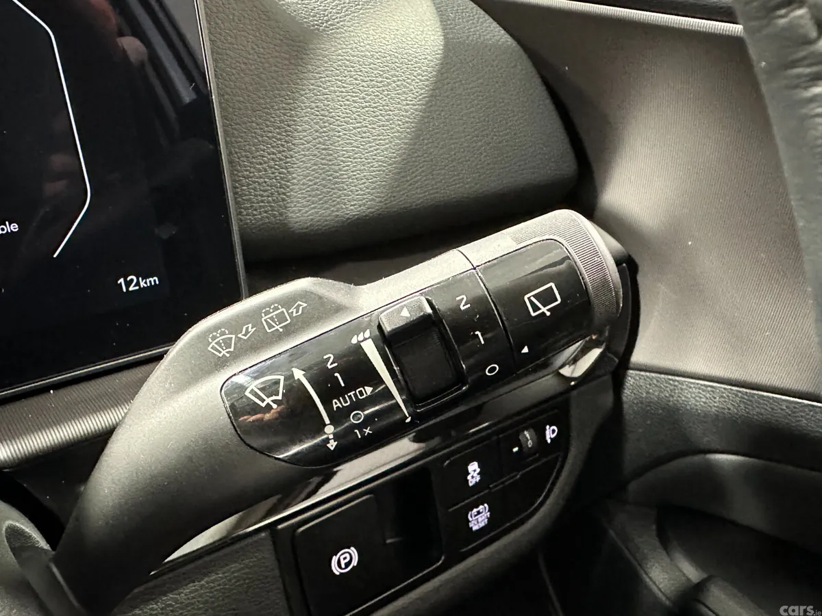 Kia Sportage SUV, Petrol Hybrid, 2026, White