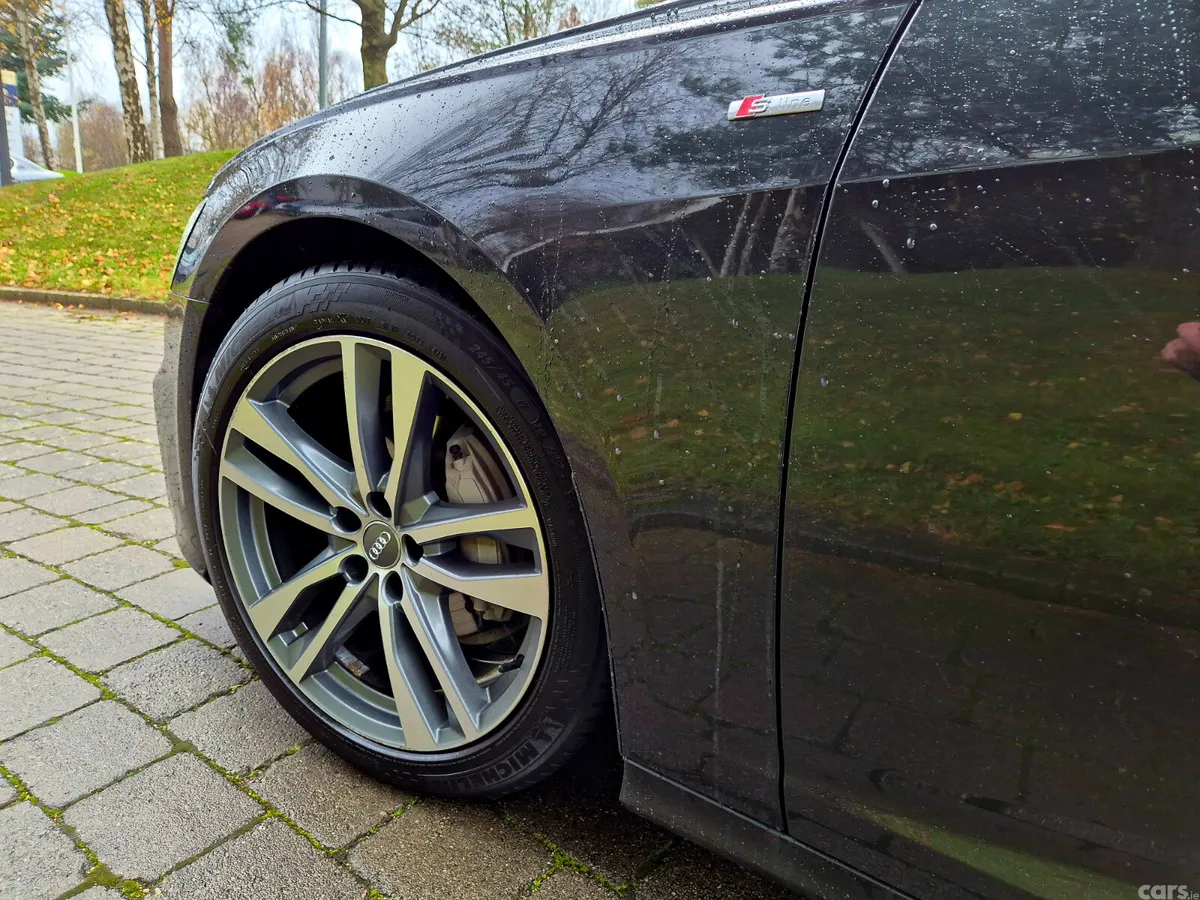 Audi A6 Saloon, Diesel, 2018, Black