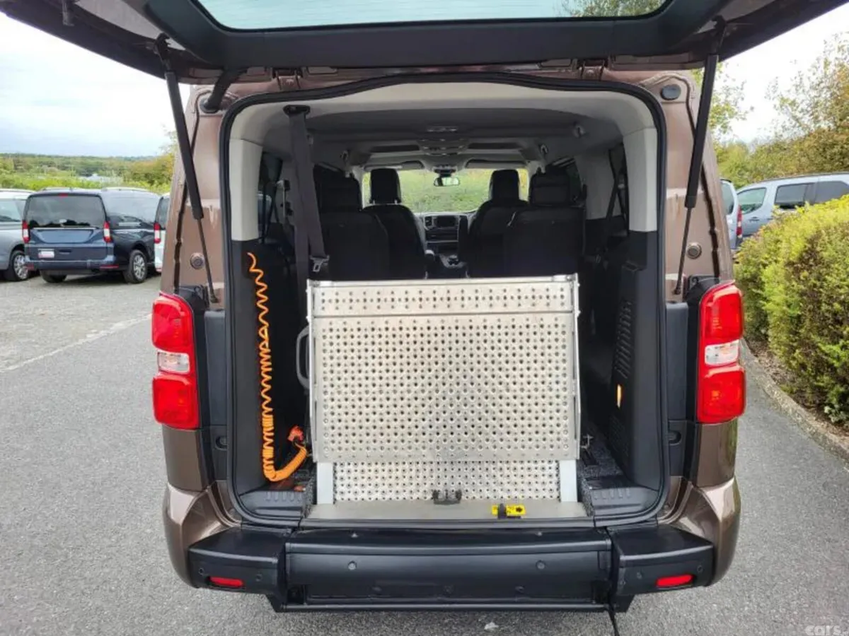 Citroen Spacetourer MPV, Diesel, 2023, Brown