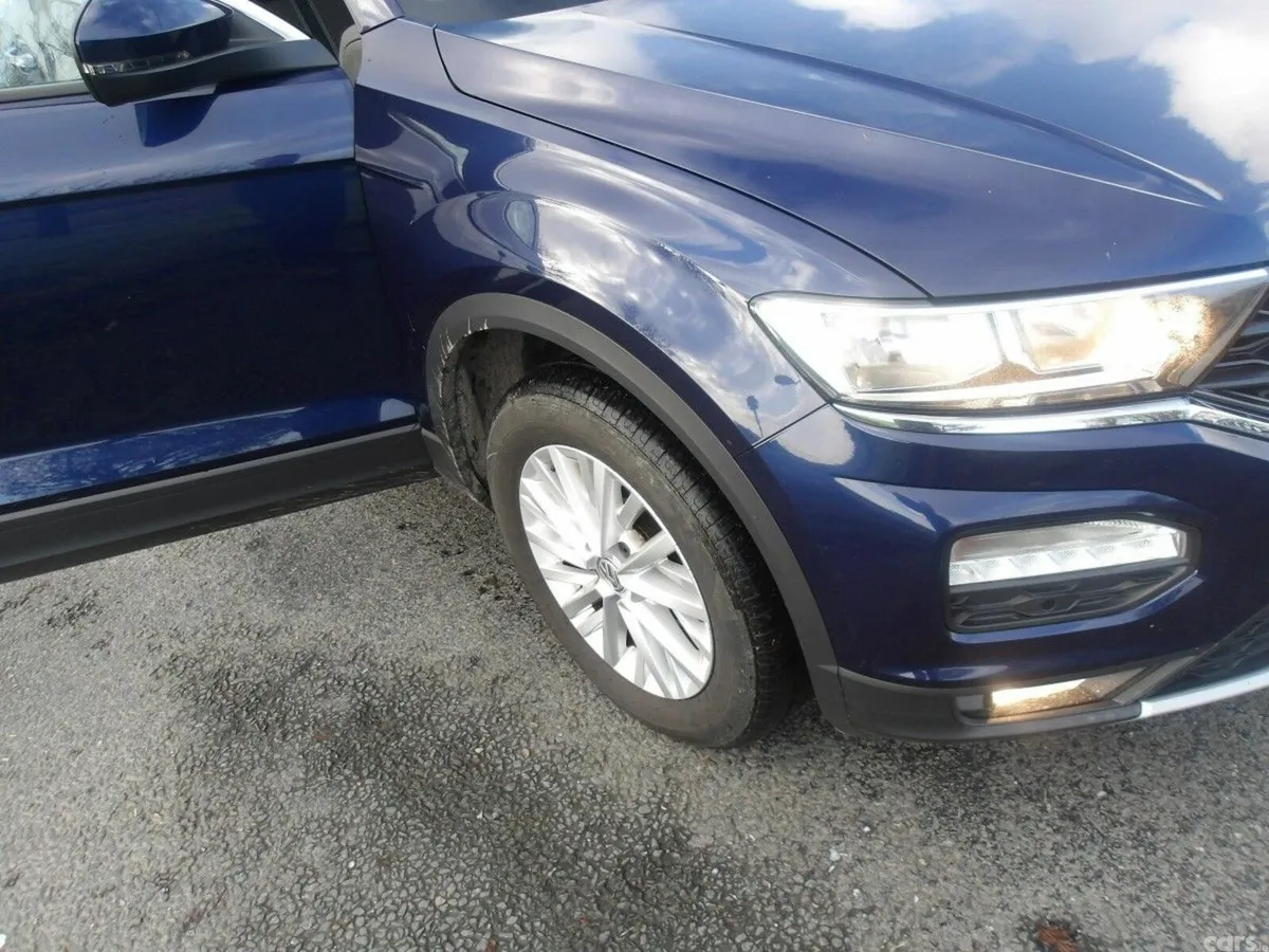 Volkswagen T-Roc SUV, Diesel, 2019, Blue