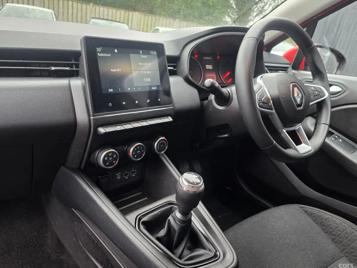 Renault Clio Hatchback, Petrol, 2022, Red
