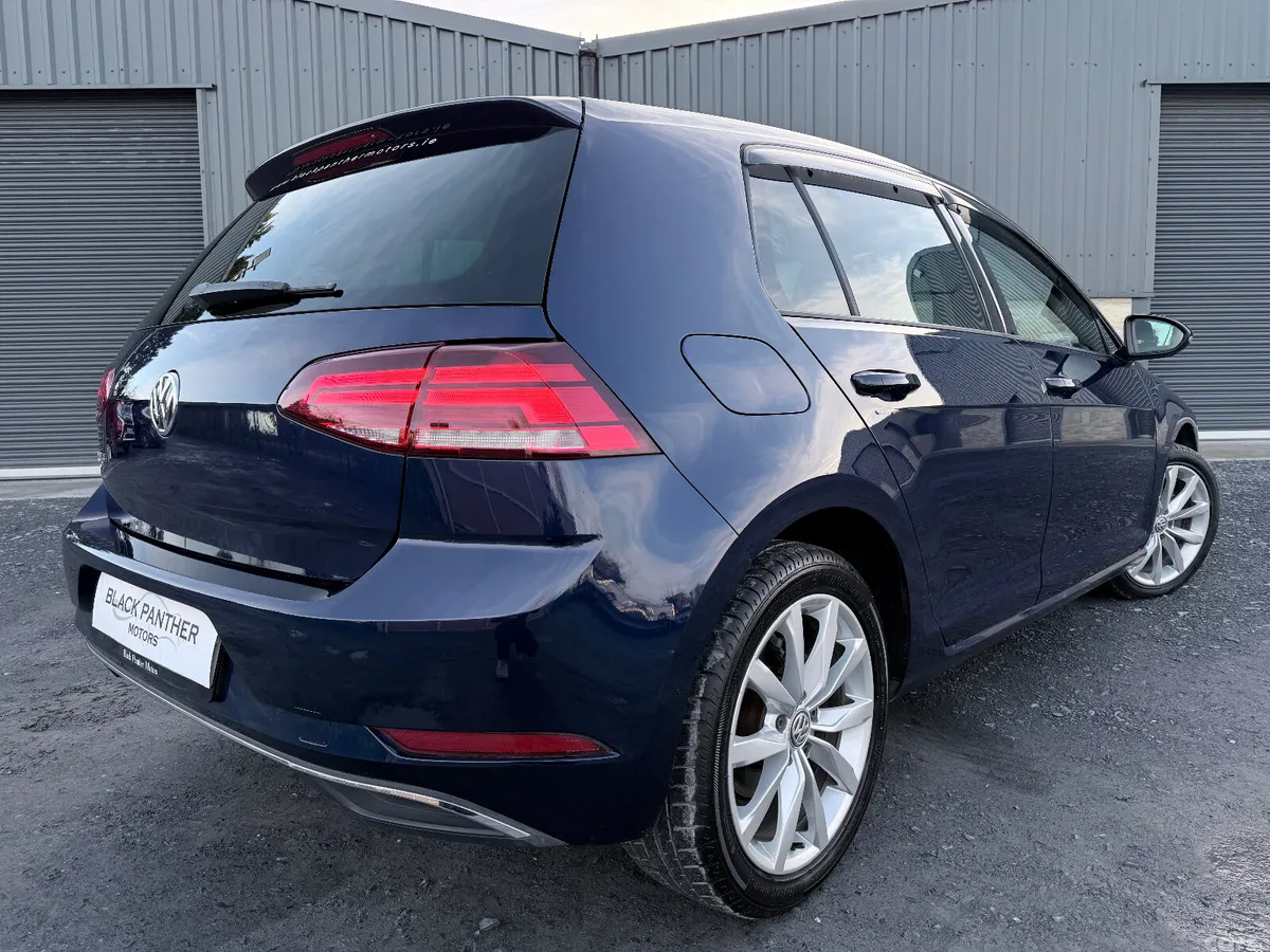 Volkswagen Golf Hatchback, Petrol, 2018, Navy