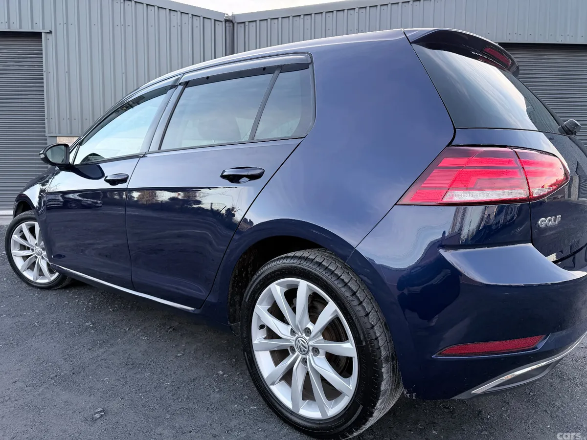 Volkswagen Golf Hatchback, Petrol, 2018, Navy