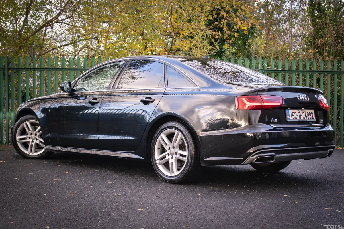Audi A6 Saloon, Diesel, 2015, Black