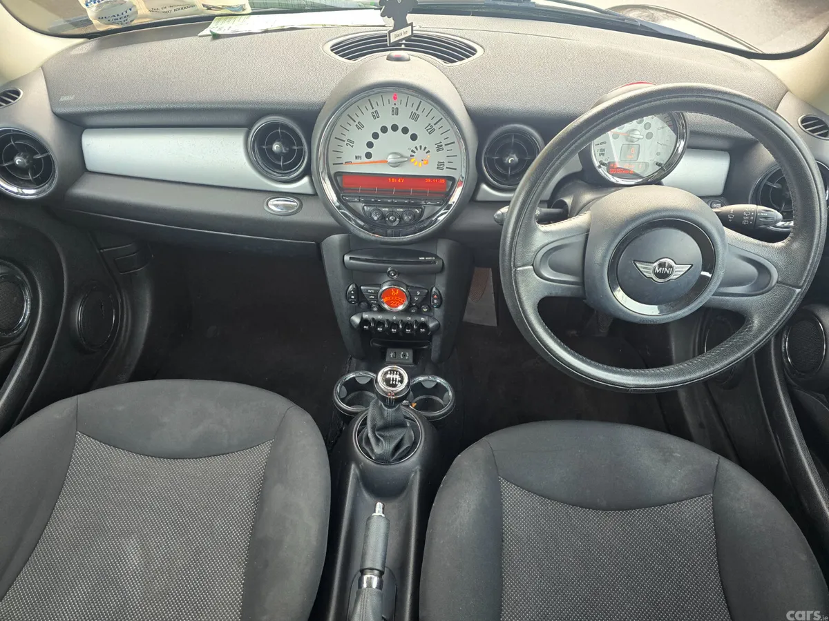 Mini One Hatchback, Diesel, 2013, Black