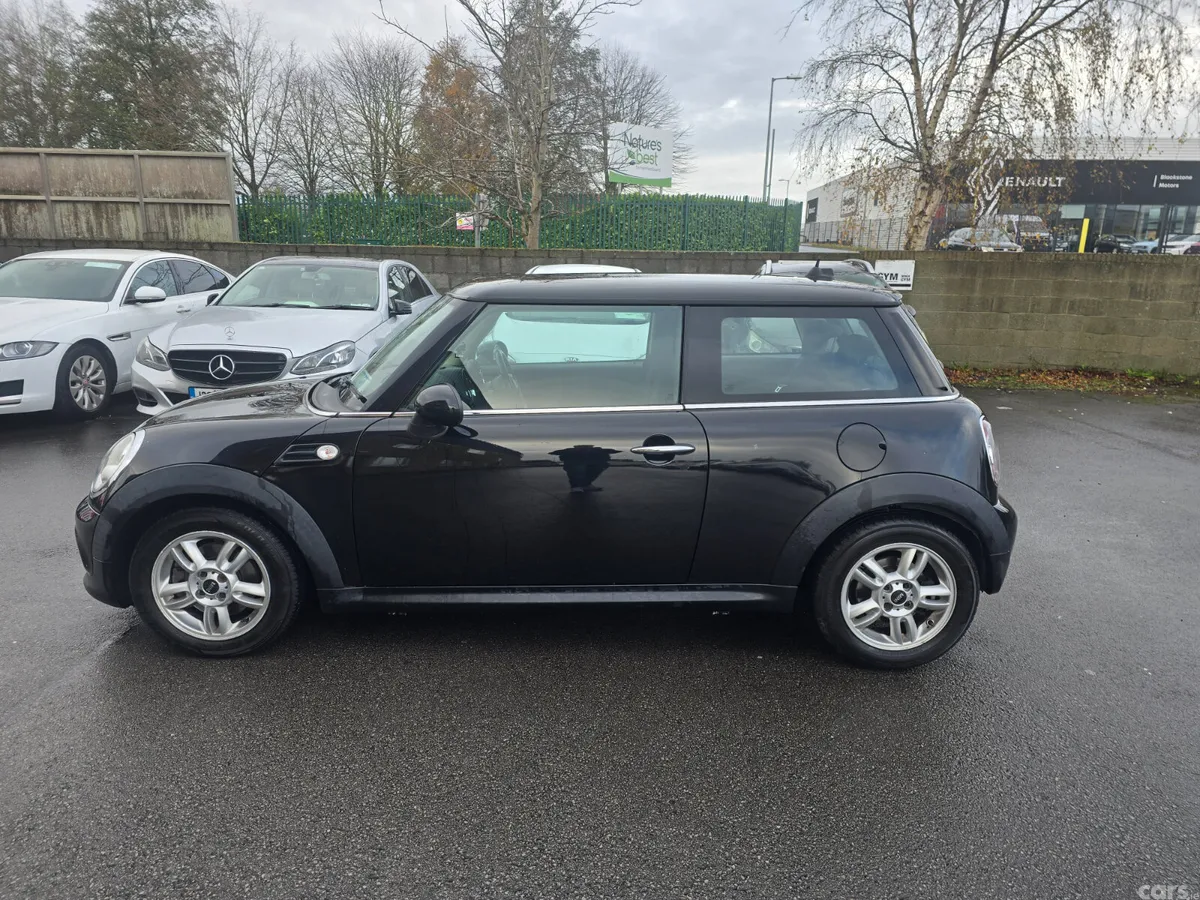 Mini One Hatchback, Diesel, 2013, Black
