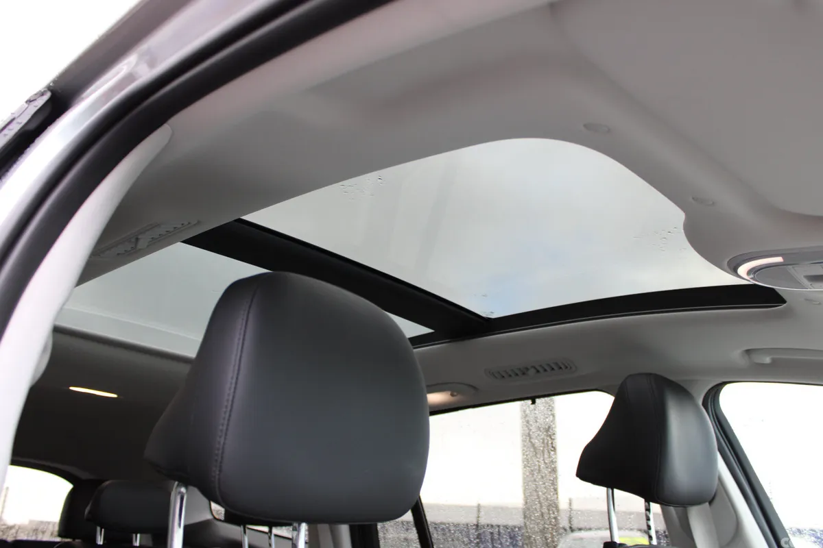 Hyundai IONIQ 9 MPV, Electric, 2025, Grey