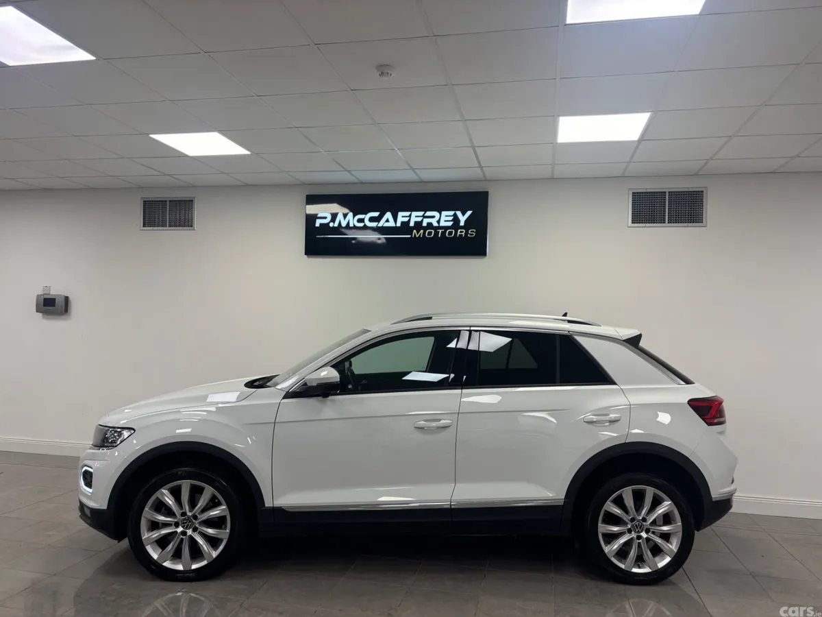 Volkswagen T-Roc SUV, Diesel, 2021, White