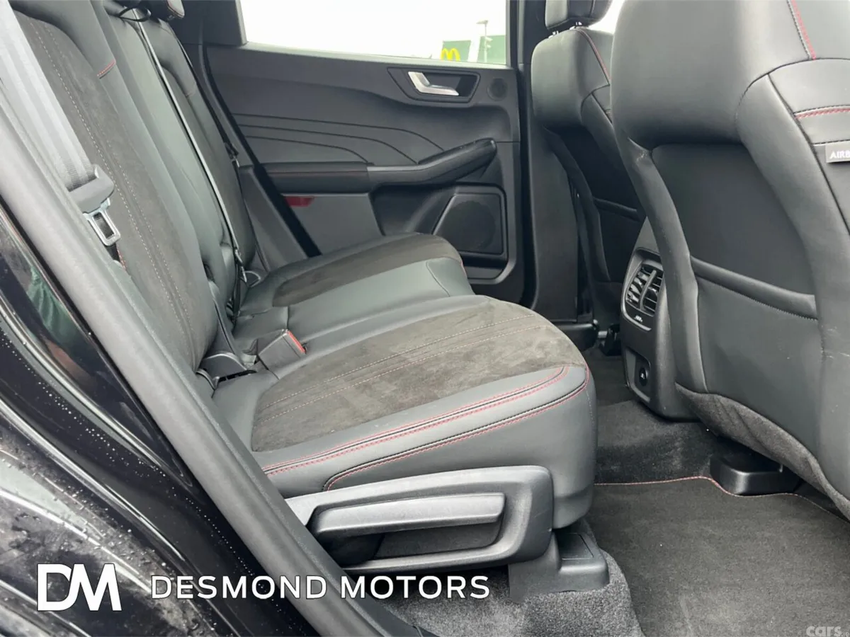 Ford Kuga SUV, Petrol Hybrid, 2025, Black