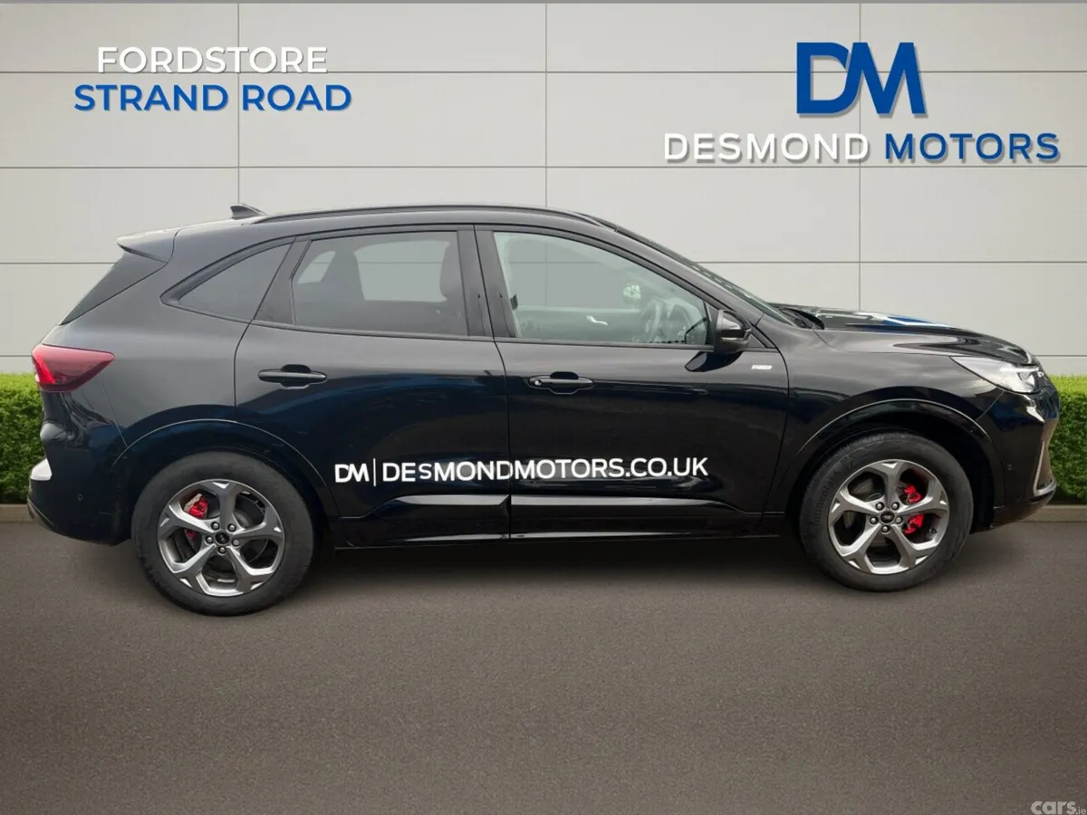 Ford Kuga SUV, Petrol Hybrid, 2025, Black
