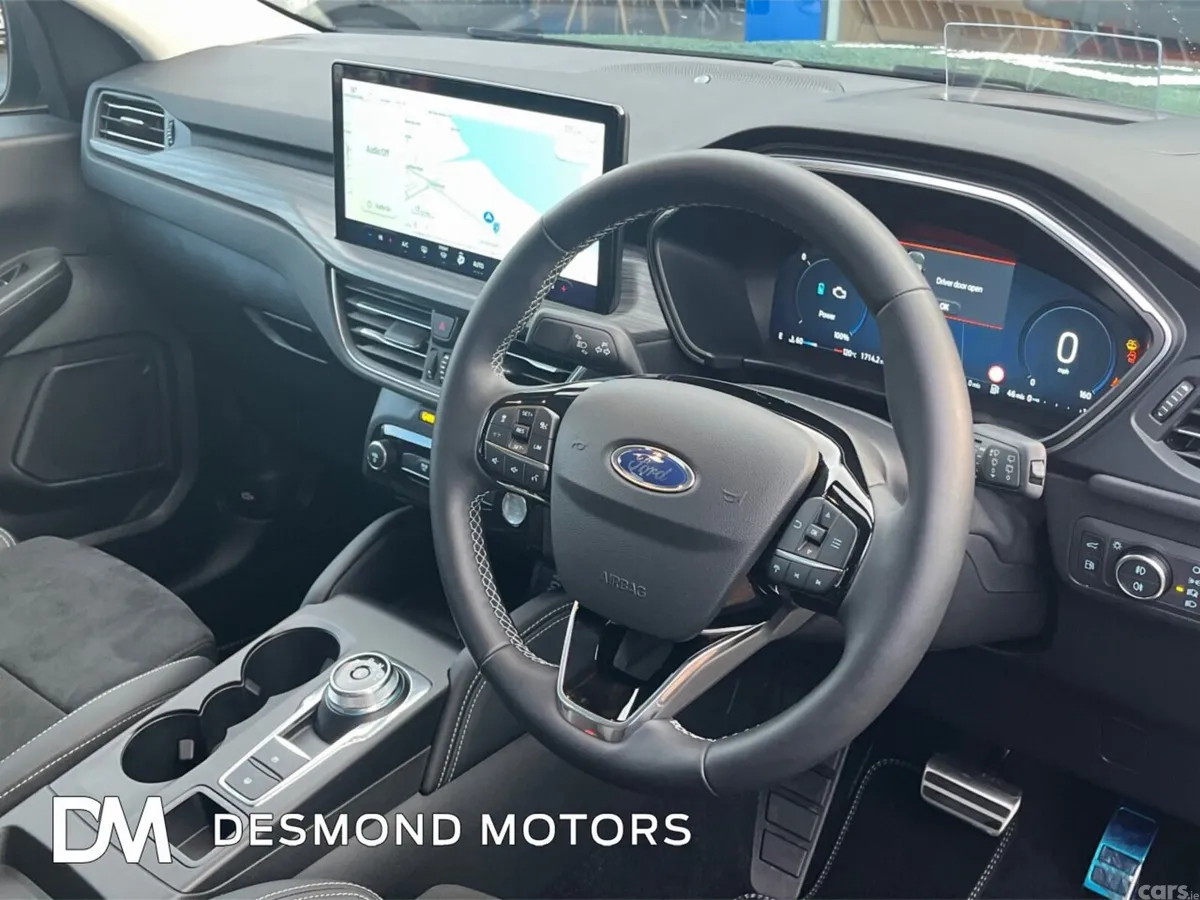Ford Kuga SUV, Petrol Hybrid, 2025, Green
