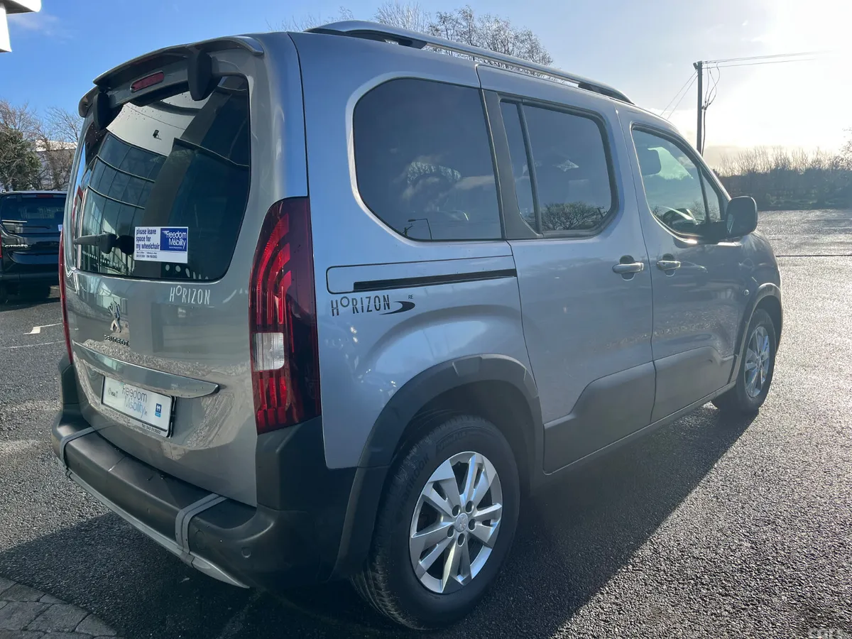 Peugeot Rifter MPV, Diesel, 2021, Silver